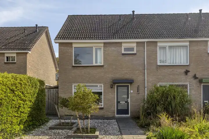 Hoekwoning te koop: Ganzestraat 6, Kern Heinkenszand Heinkenszand