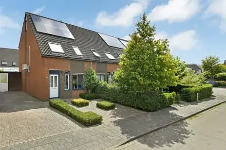 Corner house for sale: Ganzewei 18, de Zuiling Elst (Ge)
