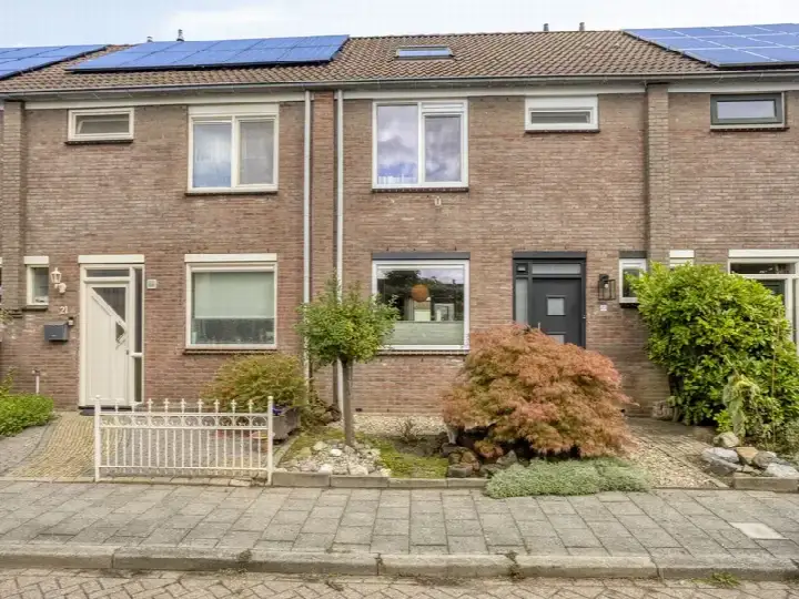 Tussenwoning te koop: Gaspeldoorn 23, Poortugaal Zuid Poortugaal