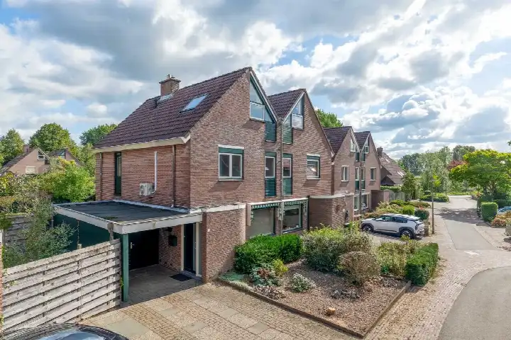 Semi-detached for sale: Gasthuisbouwing 1, Rheden Rheden