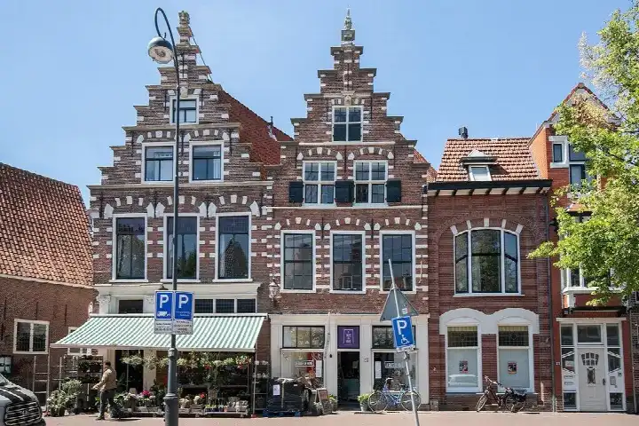 Apartment for rent: Gedempte Oude Gracht 42A, Vijfhoek Haarlem