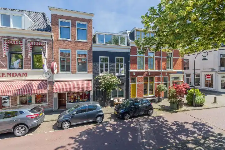 Tussenwoning te koop: Gedempte Raamgracht 11, Vijfhoek Haarlem