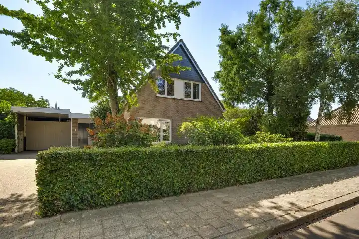 Vrijstaande woning te koop: Geer 1, Nederweert Nederweert
