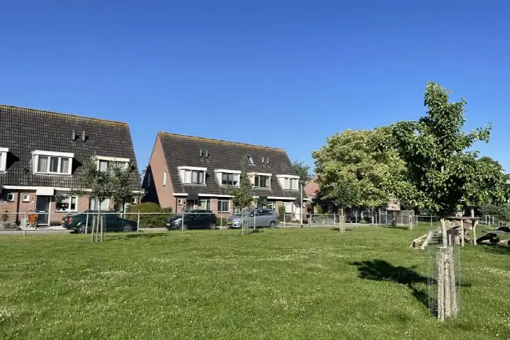 Tussenwoning te koop: Geerhof 16, Horssen Horssen