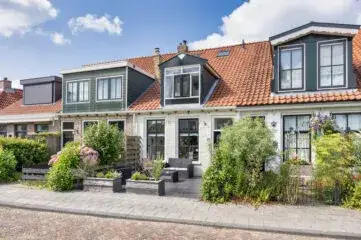 Tussenwoning te koop: Geeuwkade 48, Stationsbuurt Sneek