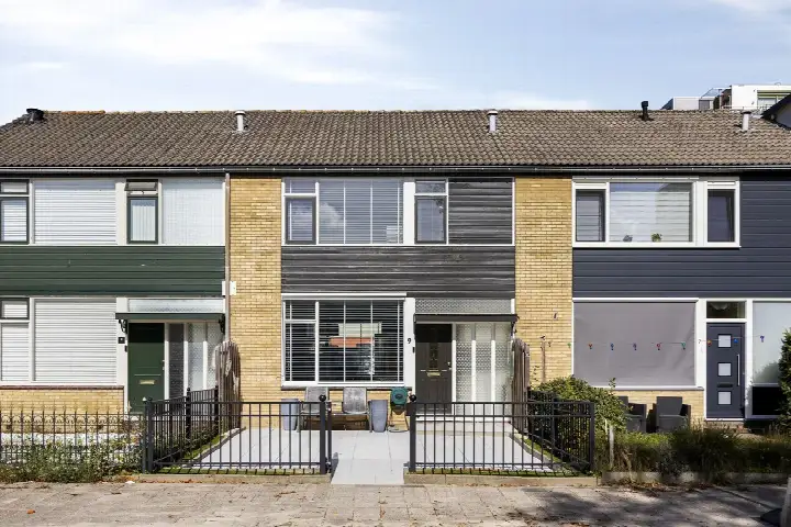 Terraced house for sale: Gemmahof 9, Sterrenburg 1-Oost Dordrecht
