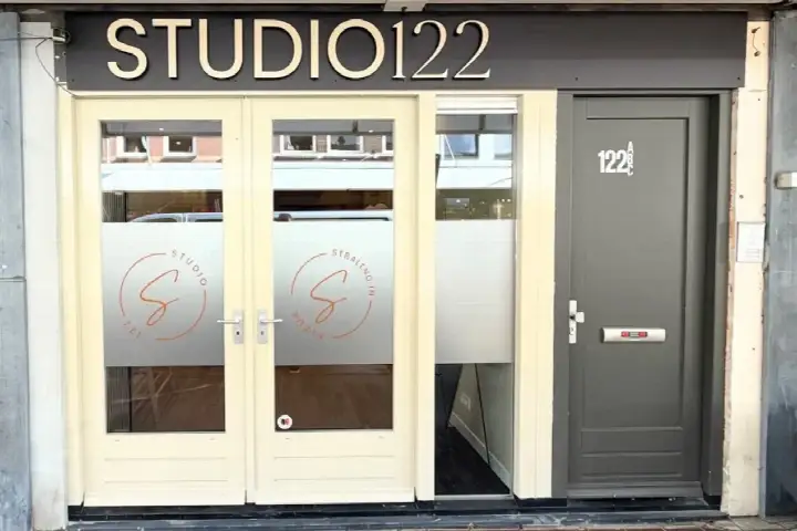 Apartment for sale: Generaal Cronjéstraat 122, Generaalsbuurt Haarlem