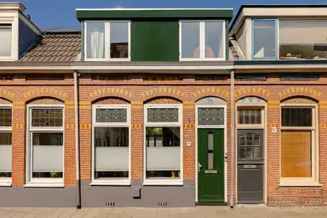 Tussenwoning te koop: Generaal De la Reijstraat 95, Generaalsbuurt Haarlem