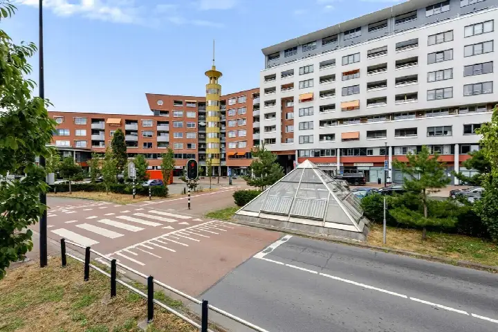Apartment for sale: Generaal Eisenhowerplein 92, Stationskwartier Rijswijk