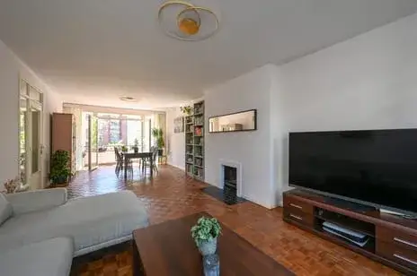 Apartment for sale: Generaal Spoorlaan 629, Ministerbuurt Rijswijk (Zh)