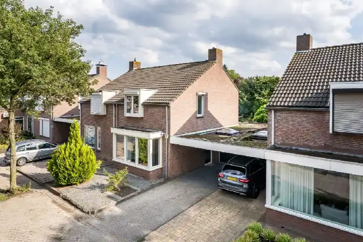 Tussenwoning te koop: Gentiaanstraat 9, Boshoven-Vrakker Weert