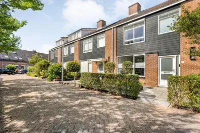 Tussenwoning te koop: Gentiaanweg 4, Westenholte-Stins Zwolle