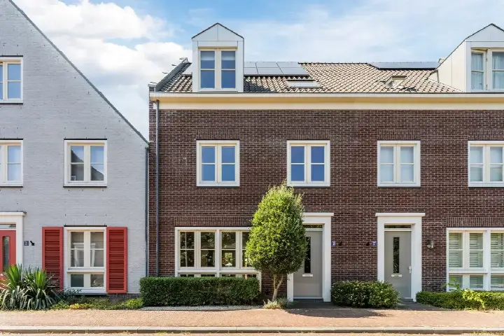 Tussenwoning te koop: Gerard den Brabanderlaan 19, De Meern-Noord De Meern
