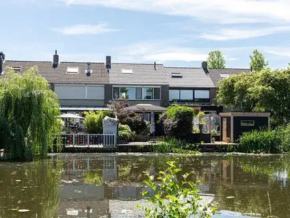 Terraced house for sale: Gerard Dousingel 19, Schildersbuurt Papendrecht