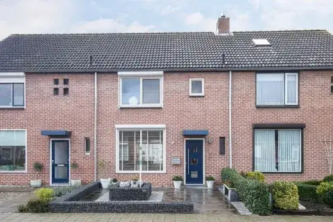 Tussenwoning te huur: Gerberalaan 27, Kern Hoek Hoek