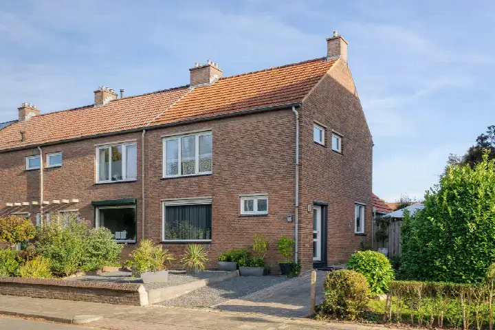 Corner house for sale: Gerbergastraat 19, Beek Beek (Li)