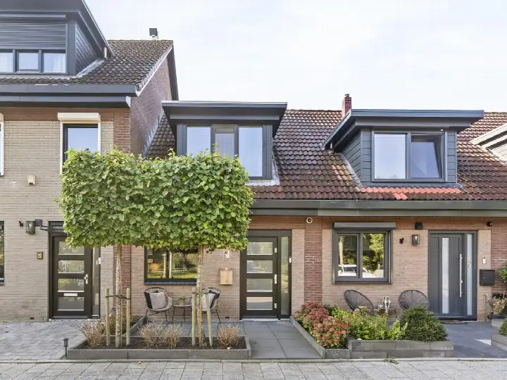 Terraced house for sale: Gerrit Hendrixlaan 6, De Sandeling Hendrik-Ido-Ambacht
