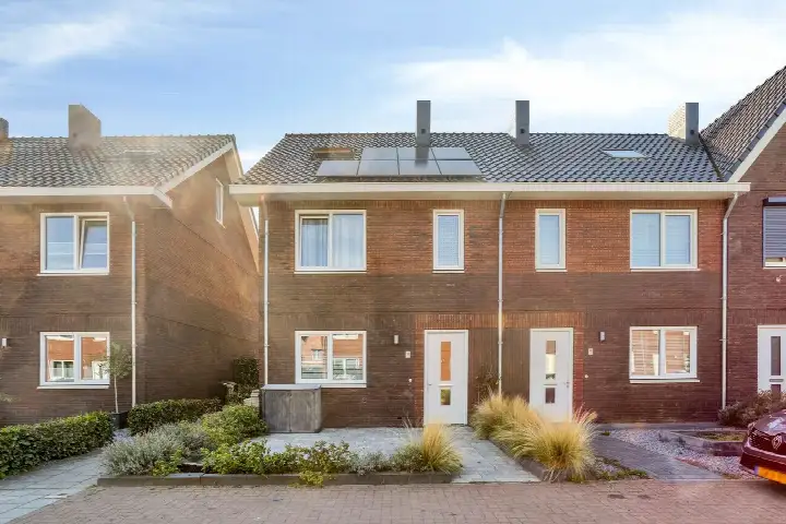 Corner house for sale: Gerststraat 12, Linne Linne