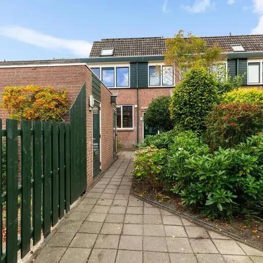 Terraced house for sale: Getij 43, Lewenborg-West Groningen