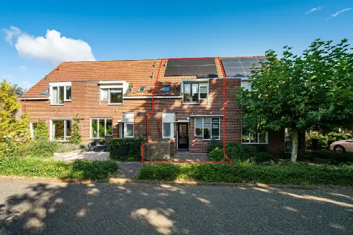 Tussenwoning te koop: Geulwijk 17, Noordwijck Leusden