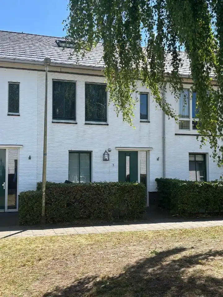 Terraced house for rent: Geuzenhof 5, Midden Eng-Oost Bussum