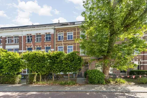 Appartement te koop: Ginnekenweg 233B, Ginneken Breda