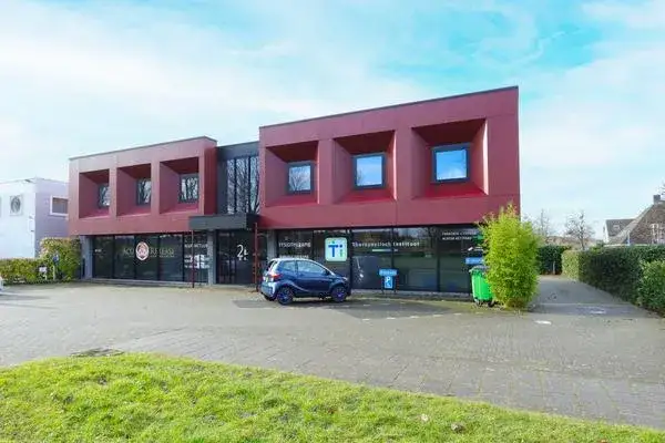 Vrijstaande woning te huur: Giraffeweg 2, Bedrijventerrein Faunabuurt Almere