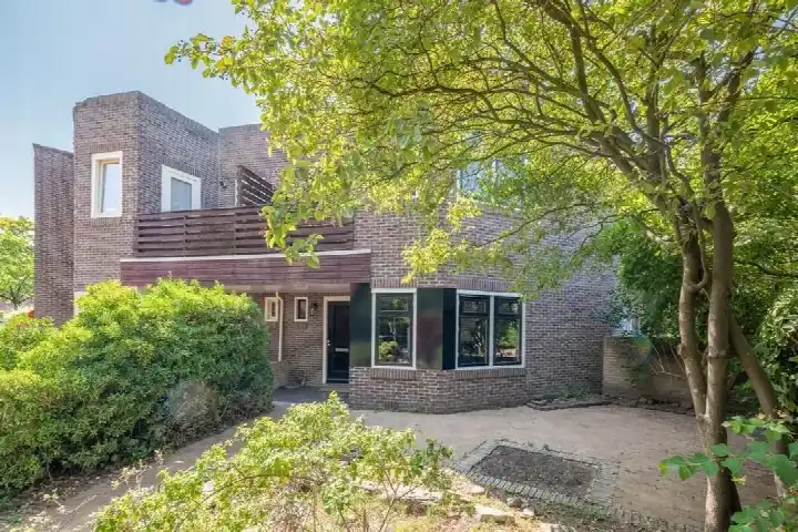 Tussenwoning te huur: Gladiolusstraat 8, Schrijverskwartier Hilversum