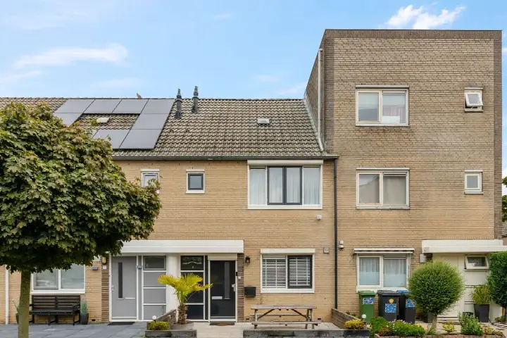 Tussenwoning te koop: Glenn Millerstraat 25, Rijkerswoerd-West Arnhem