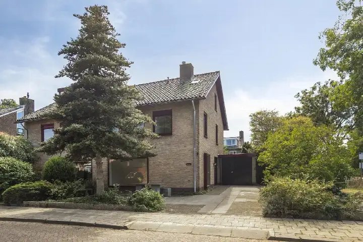 Hoekwoning te koop: Godivastraat 1, Koperhorst Amersfoort
