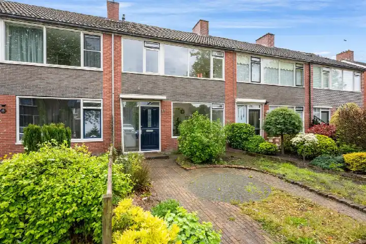 Tussenwoning te koop: Golf van Riga 16, Veendam-Sorghvliet Veendam