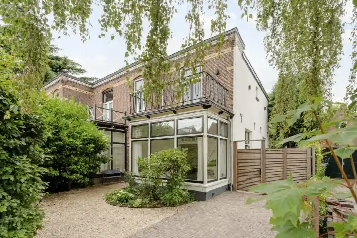 Hoekwoning te koop: Gooibergstraat 7, Meijerkamp Bussum