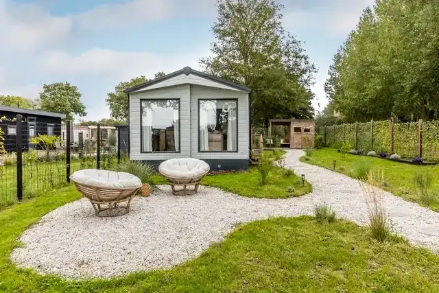 Home for sale: Gorsplein 2WATERLAND-26, Kruiningergors Oostvoorne