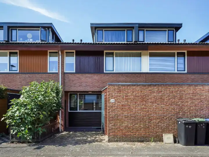 Terraced house for sale: Gorterlaan 24, Eilandenbuurt Bergschenhoek
