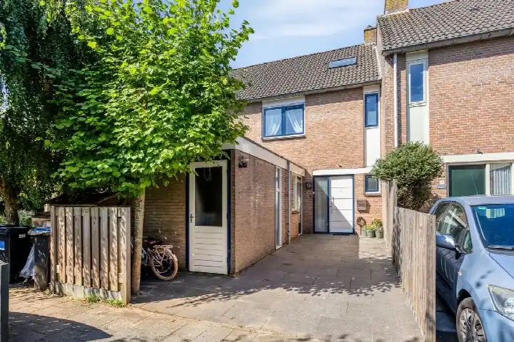 Terraced house for sale: Gorterwende 6, Wendes Hillegom