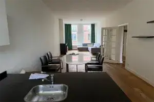 Woning te huur: Goudenregenstraat, Bloemenbuurt-Oost 'S-Gravenhage