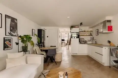 Apartment for sale: Goudsbloemstraat 191C, Driehoekbuurt Amsterdam