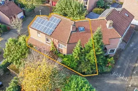Semi-detached for sale: Graaf Arnoldlaan 9, Graven en Gravinnen Nieuwegein