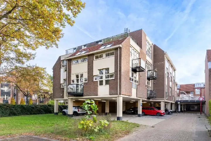 Apartment for sale: Graaf Karellaan 25, Graven en Gravinnen Nieuwegein