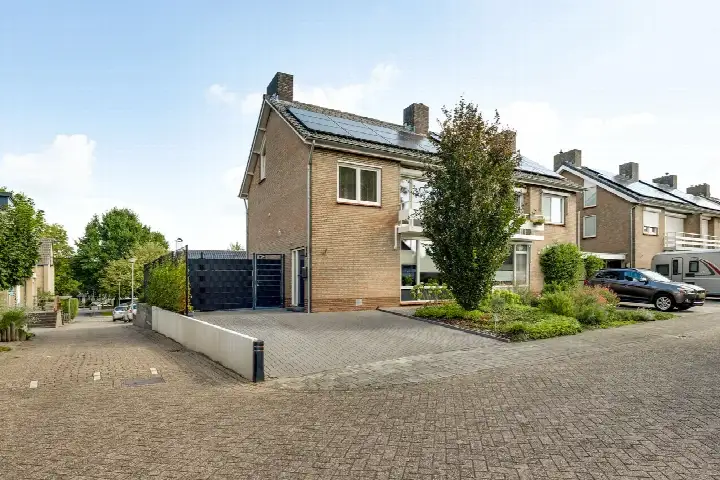 Hoekwoning te koop: Graaf Philipsstraat 14, Kern Horn Horn