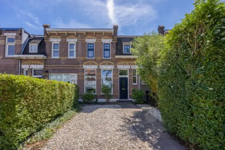 Tussenwoning te koop: Graafseweg 283, Heseveld Nijmegen