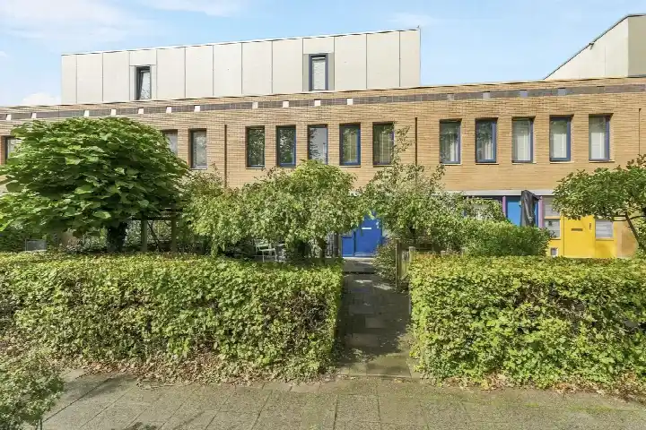 Tussenwoning te koop: Grace Kellystraat 13, Filmwijk Bouwrai Zuid Almere