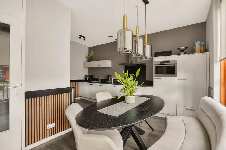 Tussenwoning te koop: Grasbloem 67, Grasrijk Eindhoven