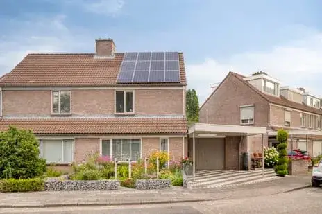 Tussenwoning te koop: Grasklokje 102, Kantonnier Best