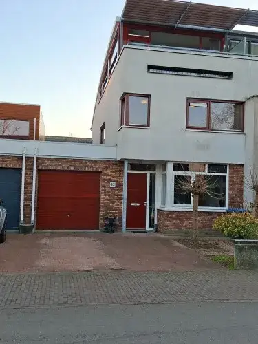 Terraced house for sale: Grasvink 42, Grasrijk Eindhoven