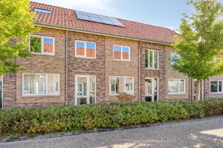 Tussenwoning te koop: Gravure 16, Drukkersbuurt Meppel