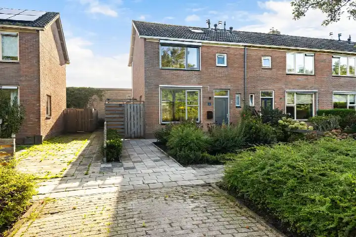 Hoekwoning te koop: Griene dyk 28, Hallum Hallum