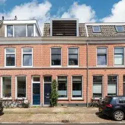 Tussenwoning te koop: Griftstraat 50, Wittevrouwen Utrecht