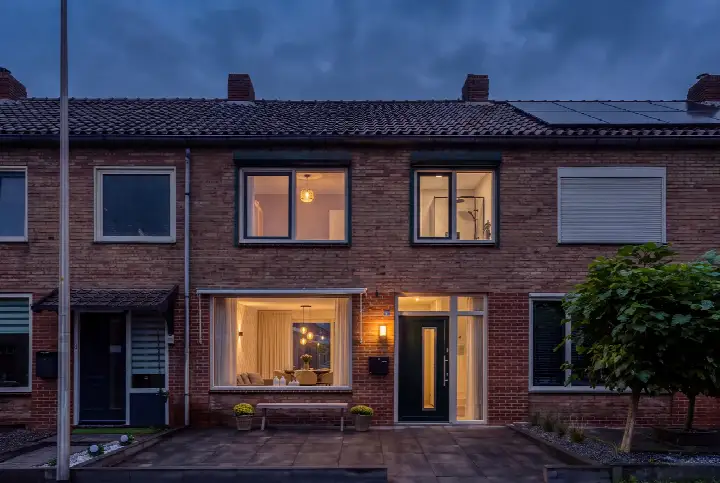 Tussenwoning te koop: Grimbergstraat 7, Noord Hengelo