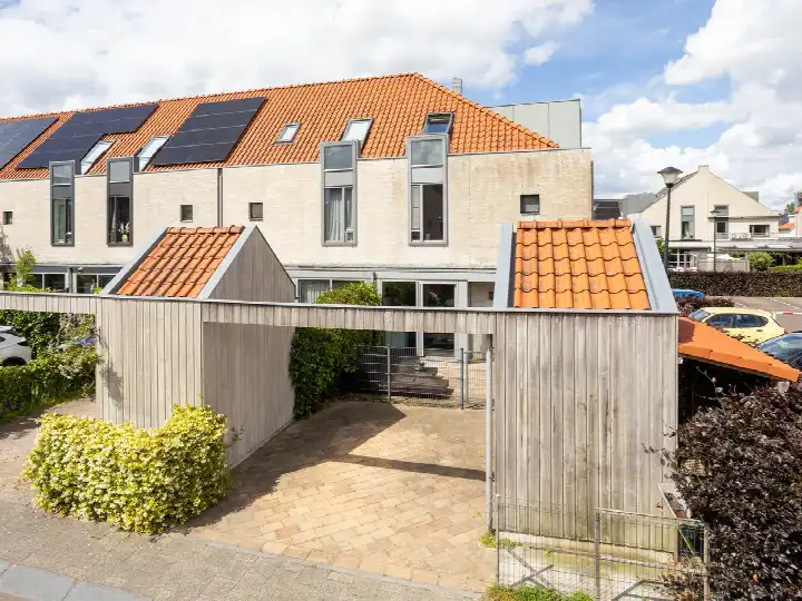 Corner house for sale: Groedestraat 37, Rodenrijse Zoom Berkel En Rodenrijs